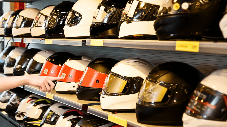 como elegir un buen casco de moto